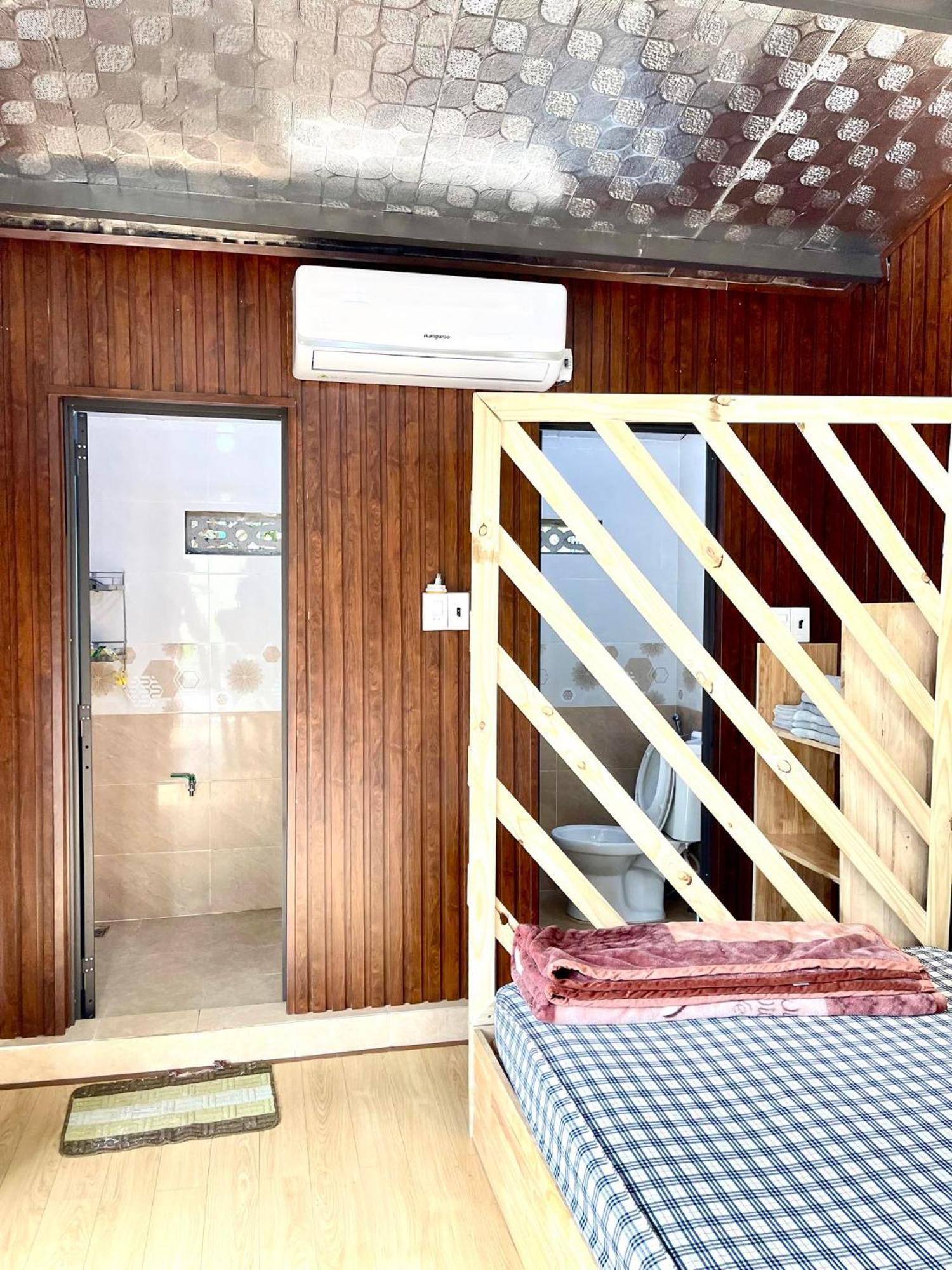Lake View Homestay Pleiku Eksteriør billede