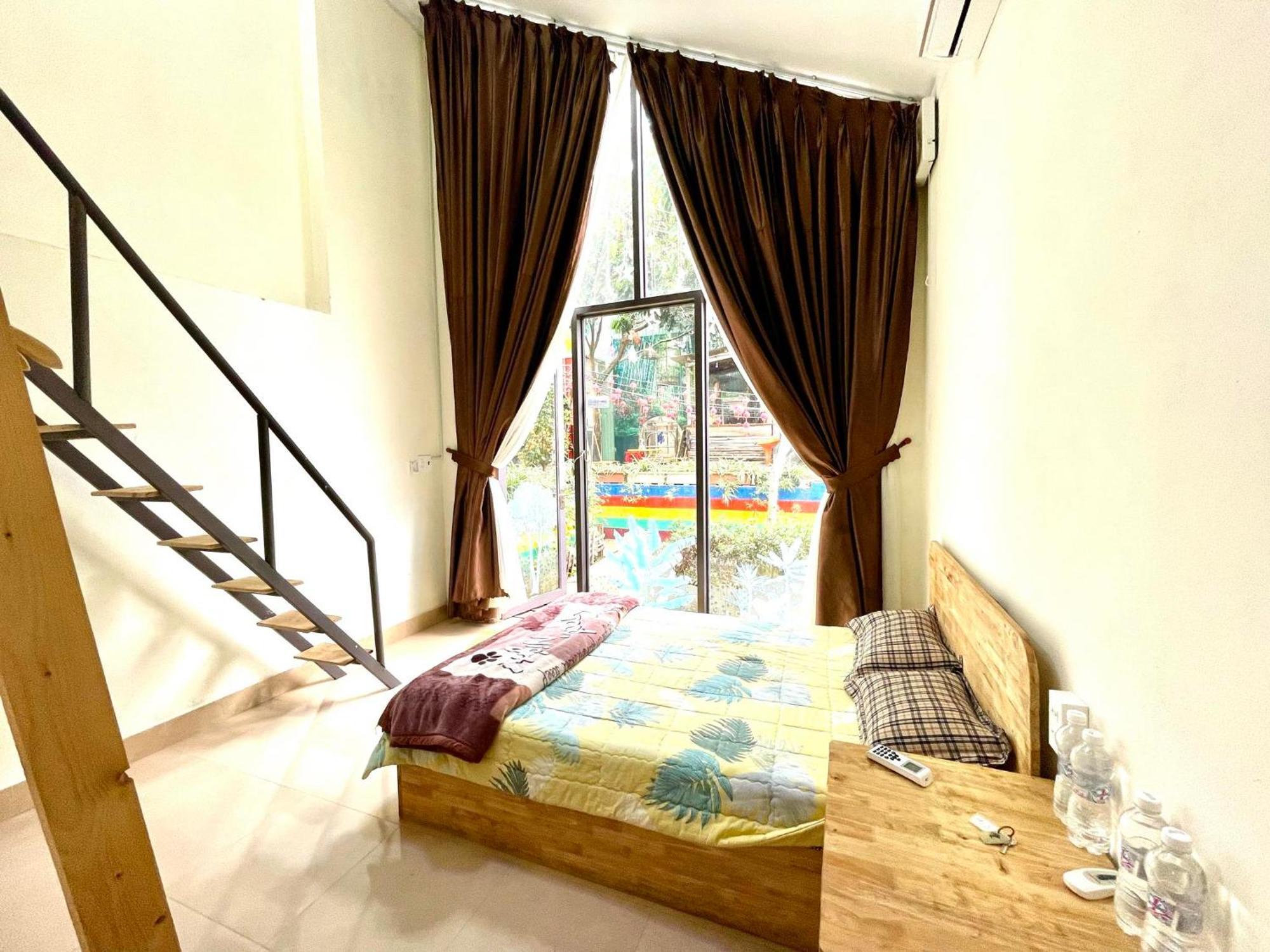 Lake View Homestay Pleiku Eksteriør billede
