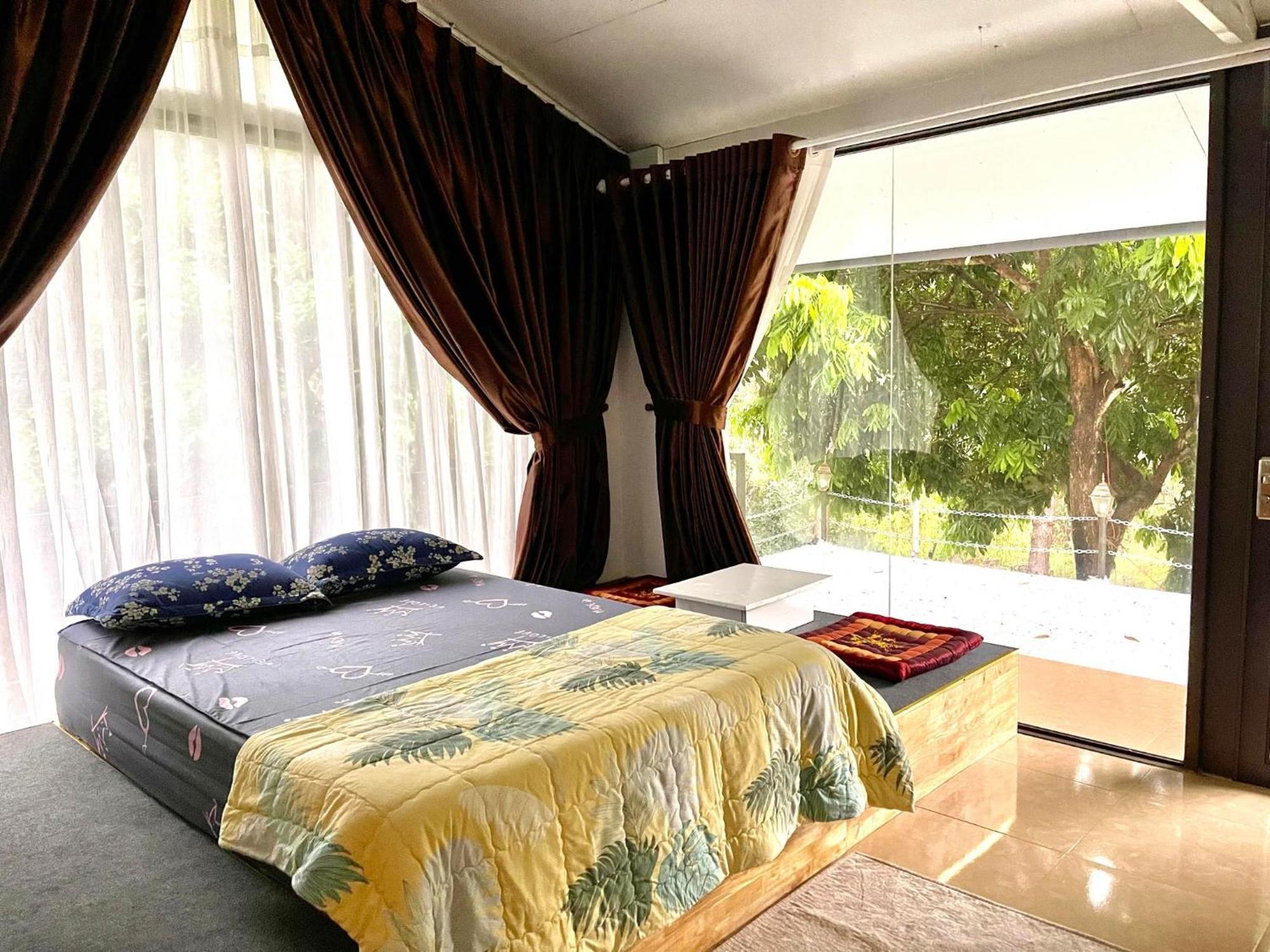 Lake View Homestay Pleiku Eksteriør billede